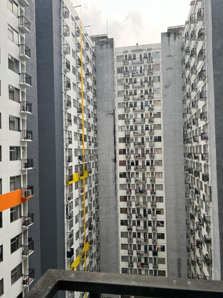 Deluxe Large Apartemen Bandung